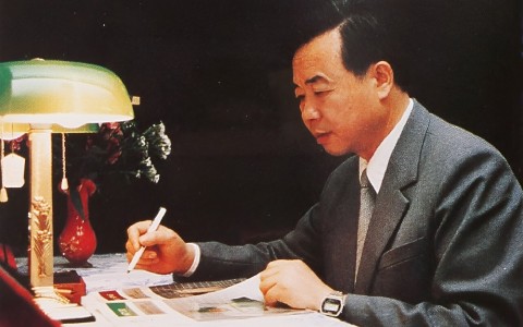 殚精竭虑四十载 一心一意杭机情 ——深切纪念郑阳生厂长
